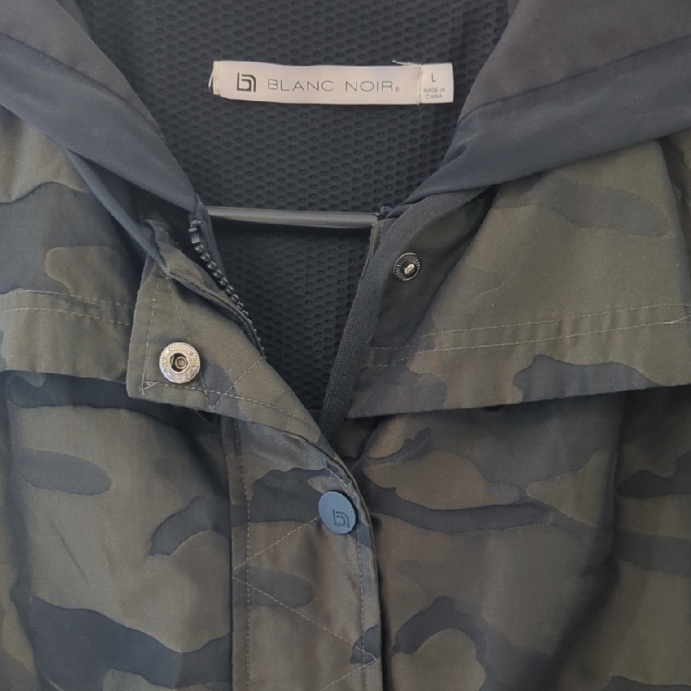 Blanc Noir Dark Camouflage Bomber Jacket - Picture 6 of 7